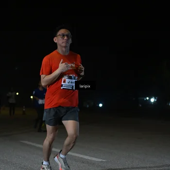 Runner Photo 7565676