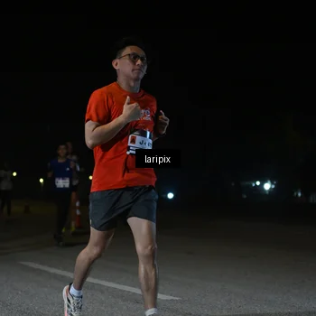 Runner Photo 7565681
