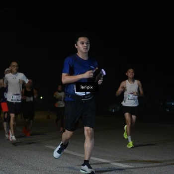Runner Photo 7565695