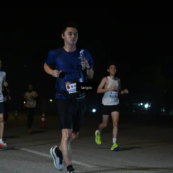 Runner Photo 7565696