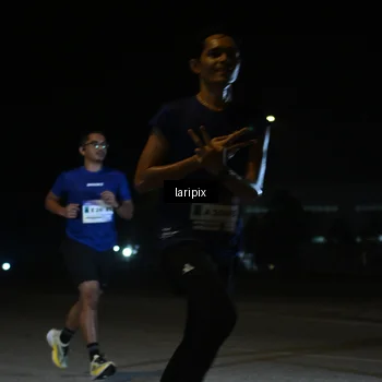 Runner Photo 7565724