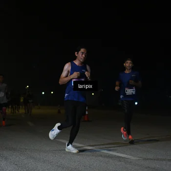 Runner Photo 7565725