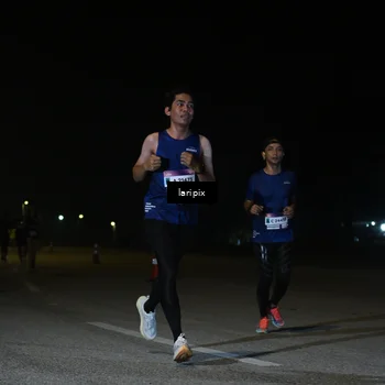 Runner Photo 7565732