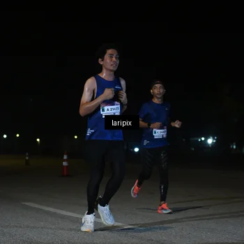 Runner Photo 7565740
