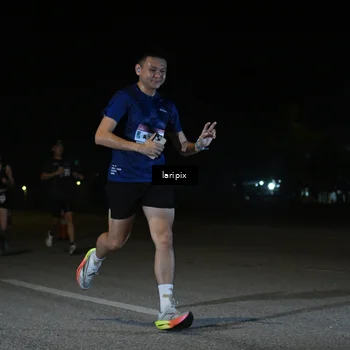 Runner Photo 7565762