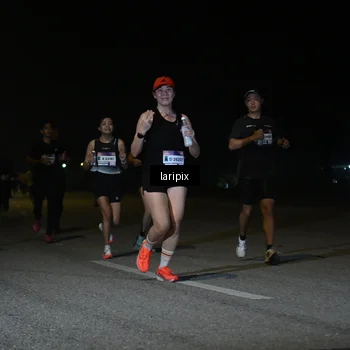 Runner Photo 7565766