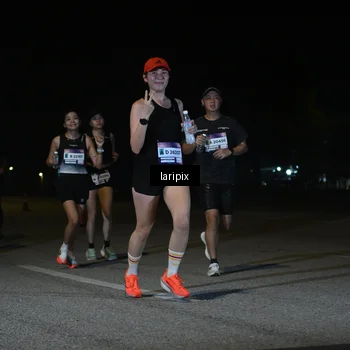 Runner Photo 7565769