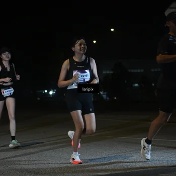 Runner Photo 7565777