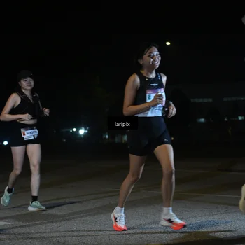 Runner Photo 7565778