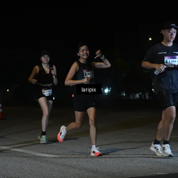 Runner Photo 7565782