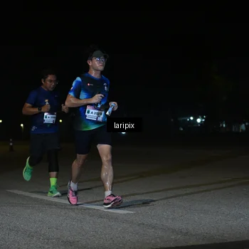 Runner Photo 7565783