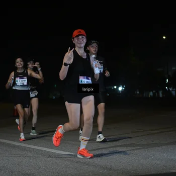 Runner Photo 7565790