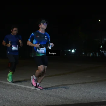 Runner Photo 7565794