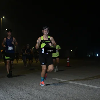 Runner Photo 7565798