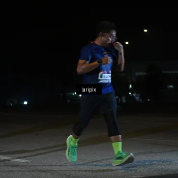 Runner Photo 7565801