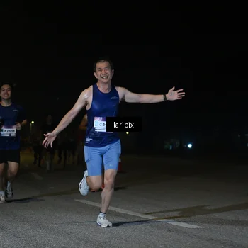 Runner Photo 7565811
