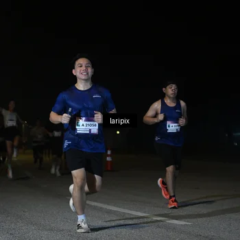 Runner Photo 7565816