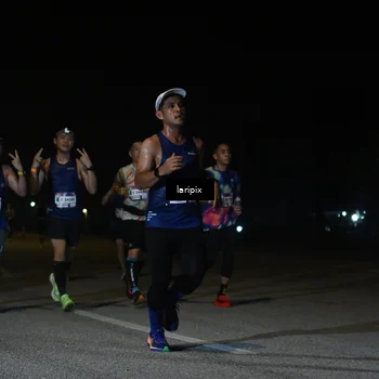 Runner Photo 7565835