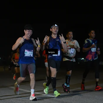 Runner Photo 7565842