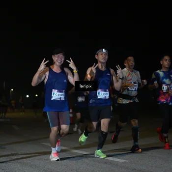 Runner Photo 7565843