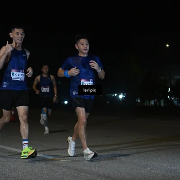 Runner Photo 7565851