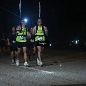 Runner Photo 7565869