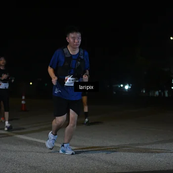 Runner Photo 7565872