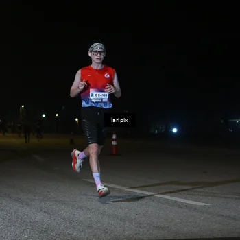 Runner Photo 7565902