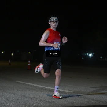 Runner Photo 7565909