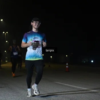 Runner Photo 7565918