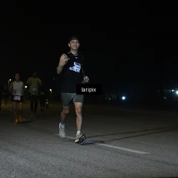 Runner Photo 7565924