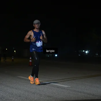 Runner Photo 7565925