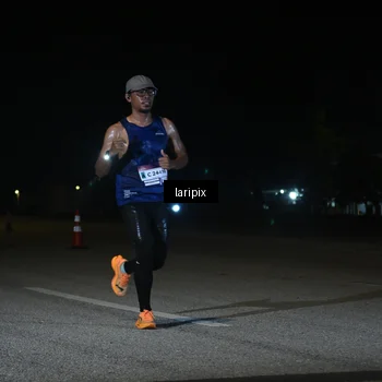 Runner Photo 7565928