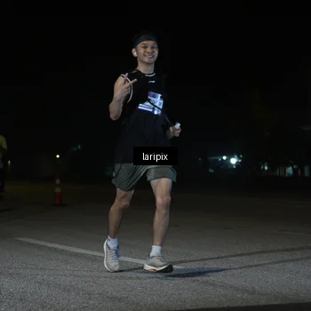 Runner Photo 7565933