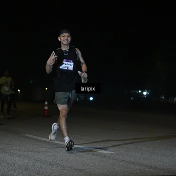 Runner Photo 7565934