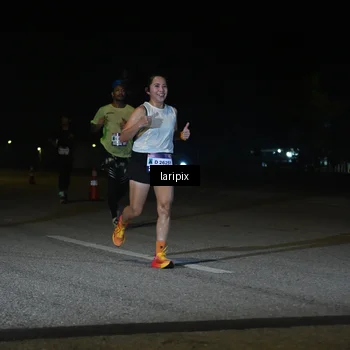 Runner Photo 7565947