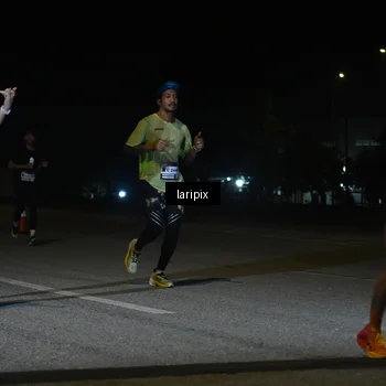 Runner Photo 7565949