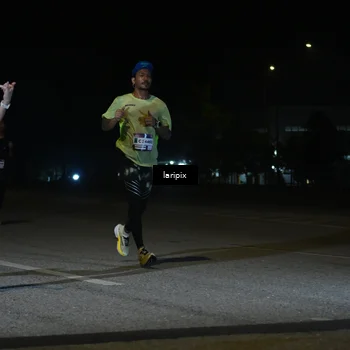 Runner Photo 7565951