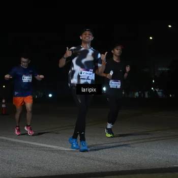 Runner Photo 7565957