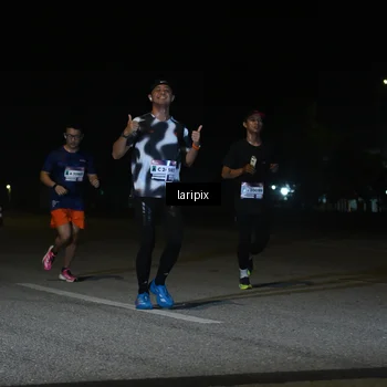 Runner Photo 7565959