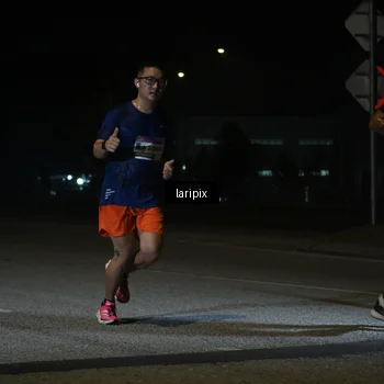 Runner Photo 7565961