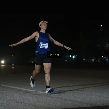 Runner Photo 7565973