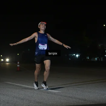 Runner Photo 7565982