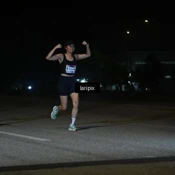 Runner Photo 7565991
