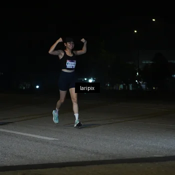Runner Photo 7565992