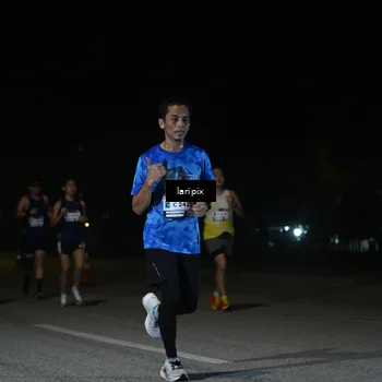 Runner Photo 7566010