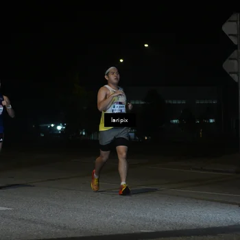 Runner Photo 7566011