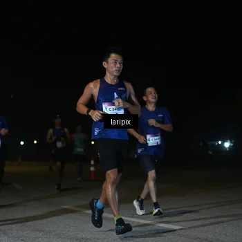 Runner Photo 7566023