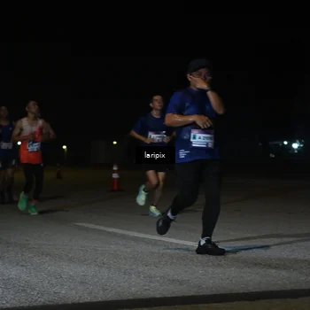 Runner Photo 7566051