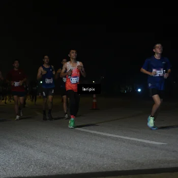 Runner Photo 7566054